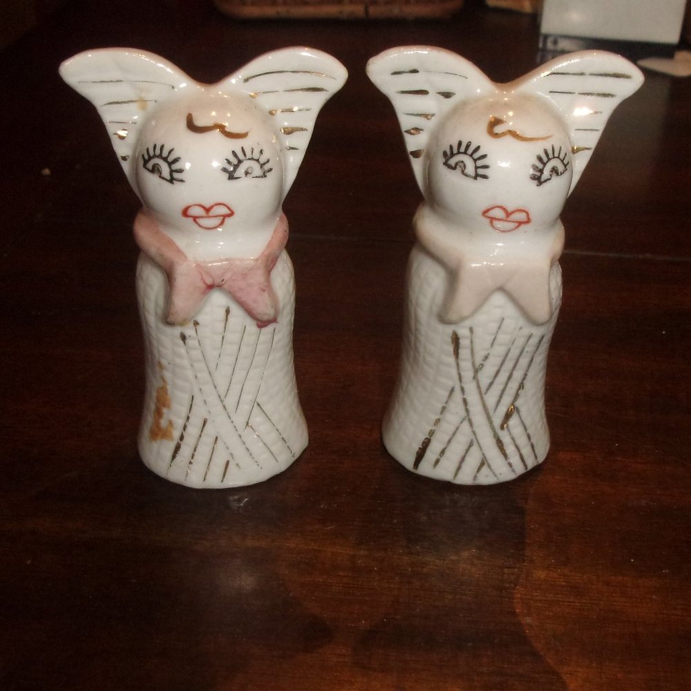 Salt pepper shakers set Angels Japan